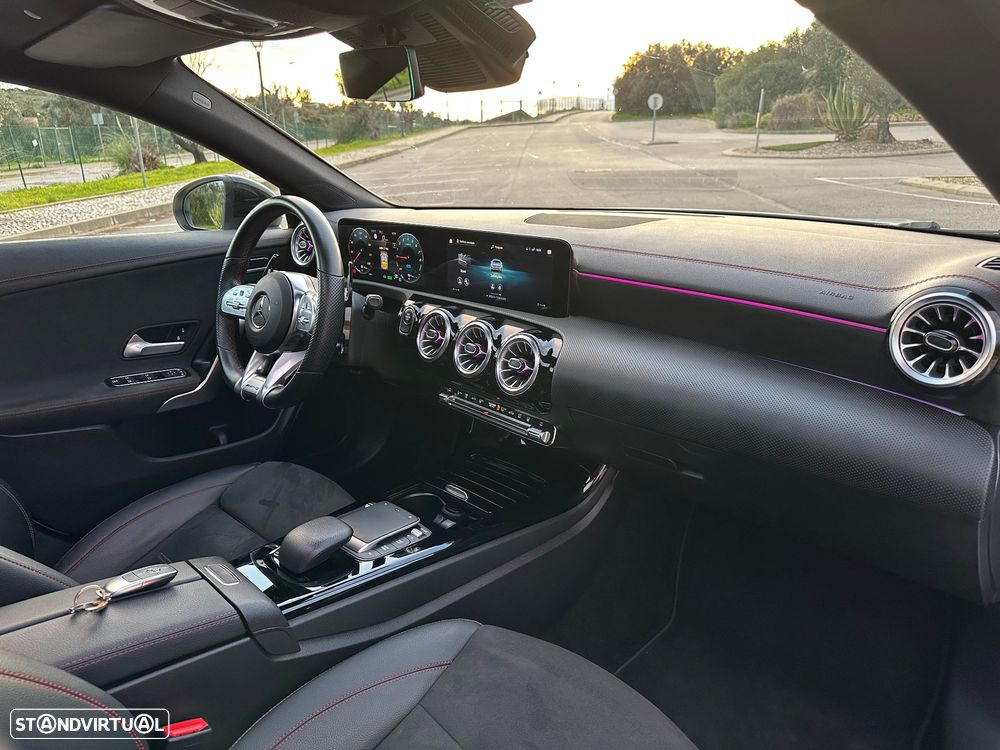 Mercedes-Benz CLA 250 e Shooting Brake AMG Line - 14