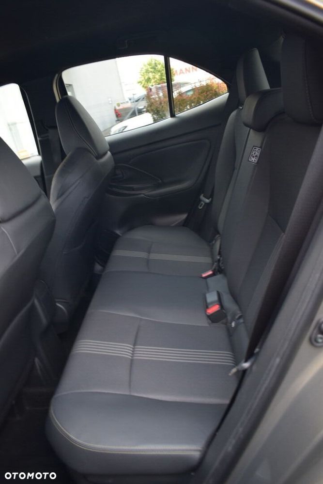 Toyota Yaris Cross Hybrid 1.5 Adventure - 16