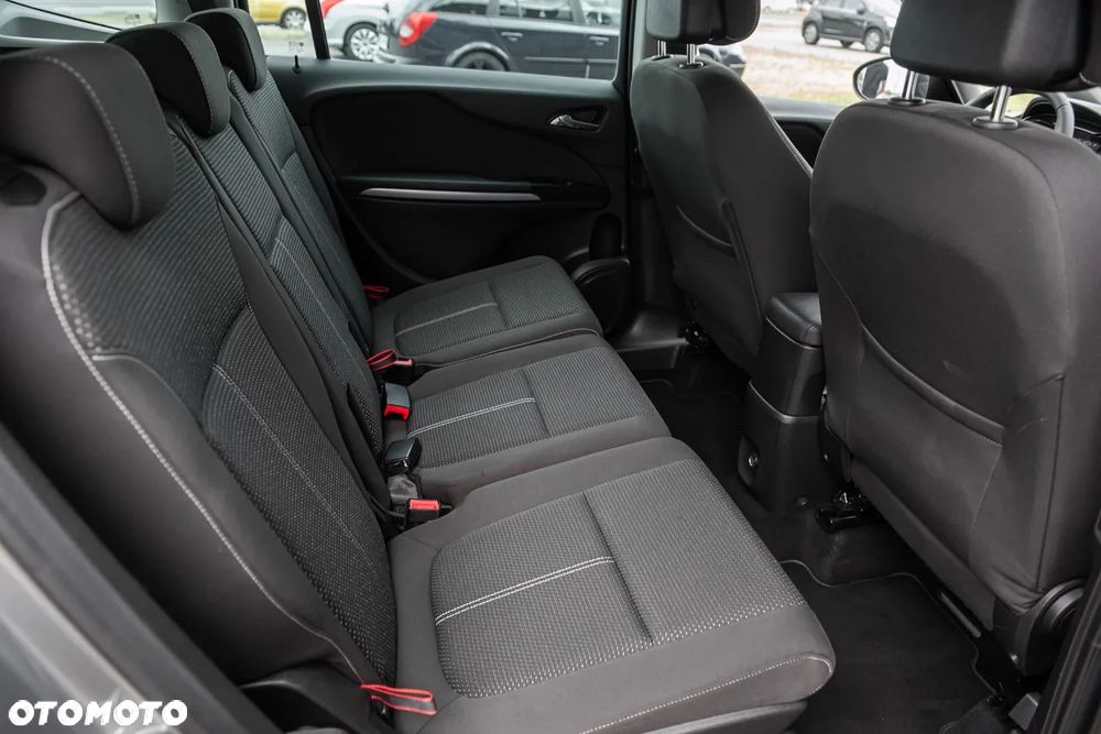 Opel Zafira 1.6 T Plus S&S - 26