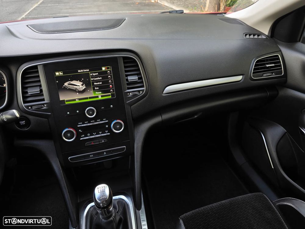 Renault Mégane Sport Tourer 1.5 dCi Intens - 34