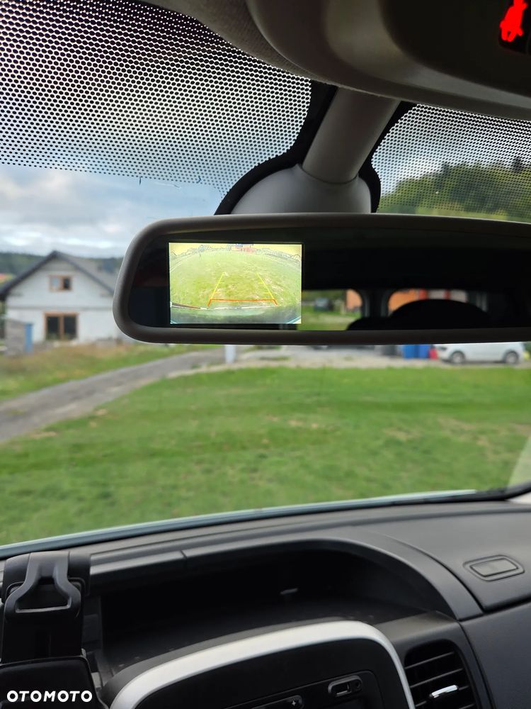 Opel Vivaro - 12