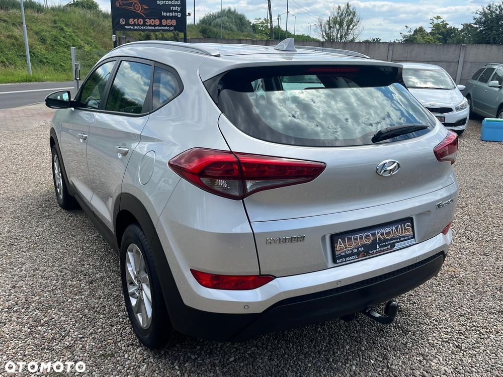 Hyundai Tucson 1.7 CRDI BlueDrive Comfort 2WD DCT - 24