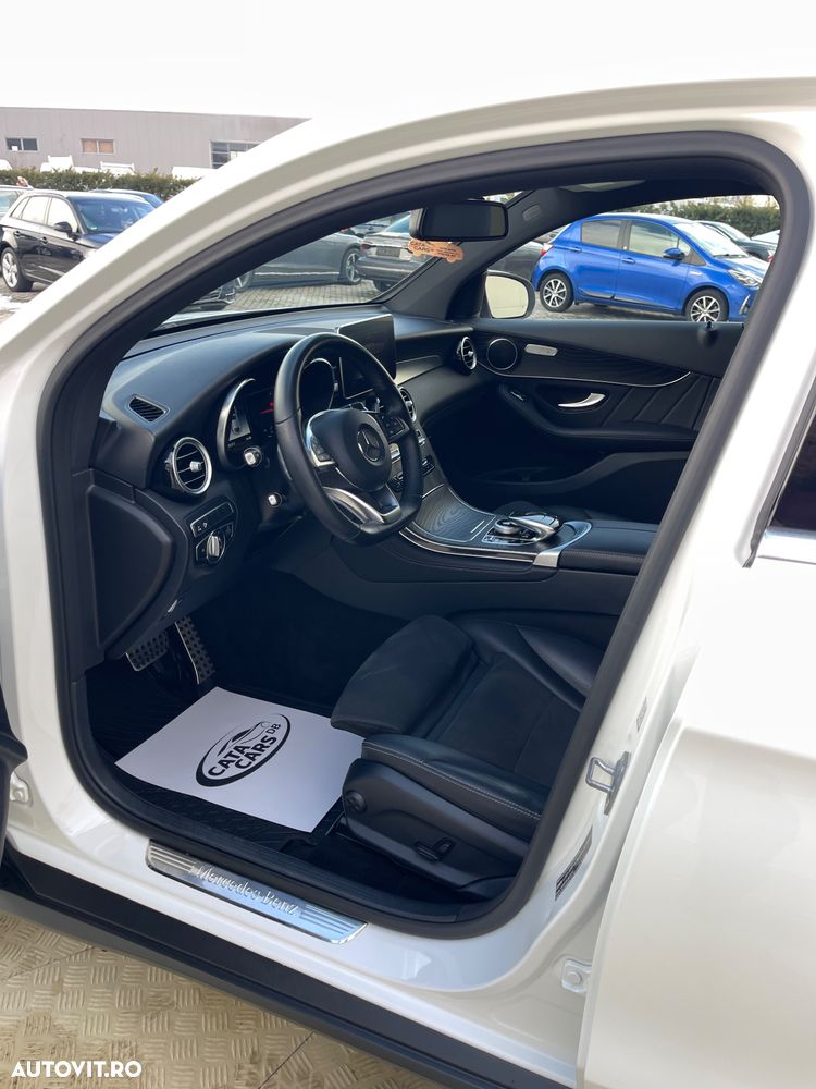 Mercedes-Benz GLC Coupe 250 d 4Matic 9G-TRONIC AMG Line - 29
