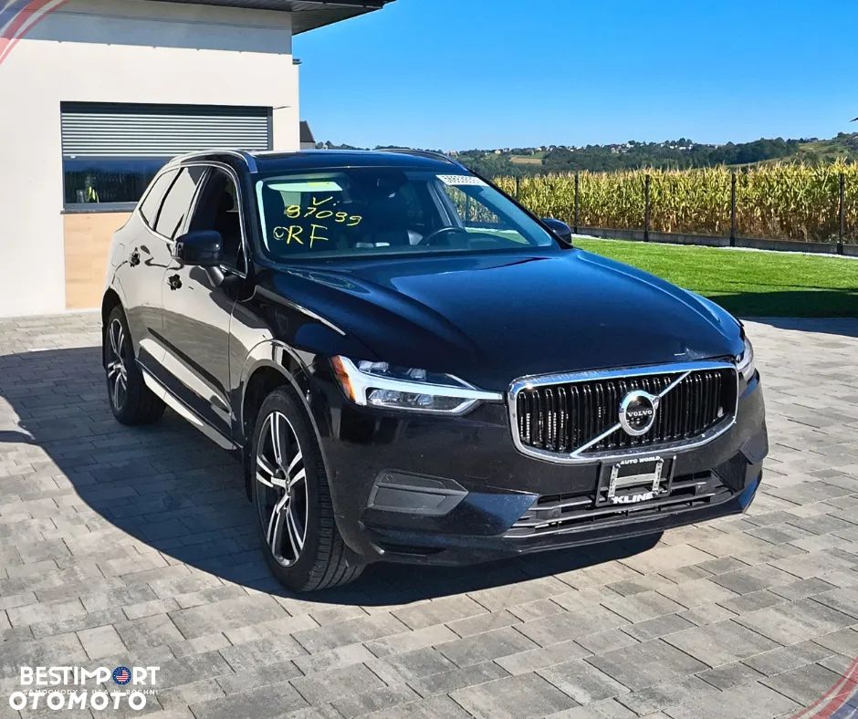 Volvo XC 60 T5 AWD Momentum - 2