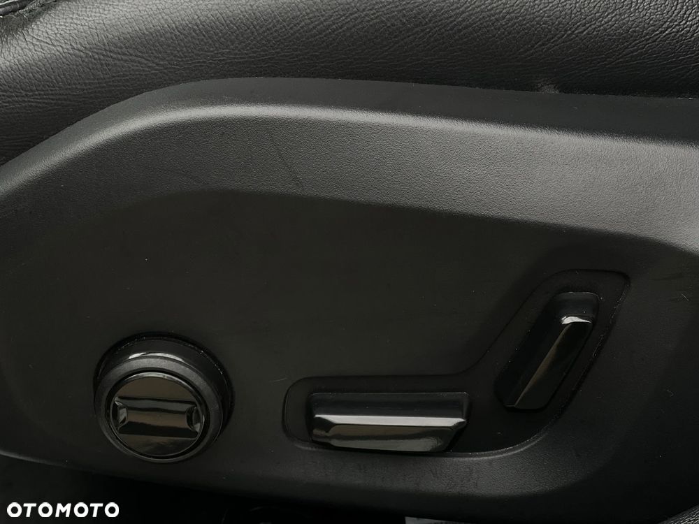 Volvo S60 - 25