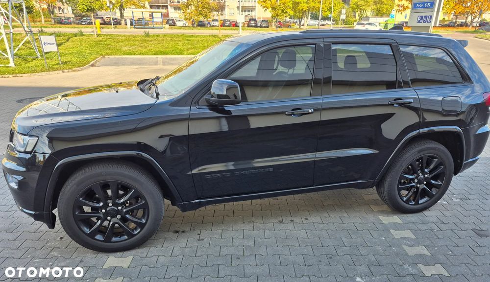 Jeep Grand Cherokee 2017 photo 3