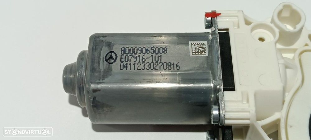 MOTOR ELEVADOR TRASEIRO DIREITO MERCEDES EQS 450+ - 2