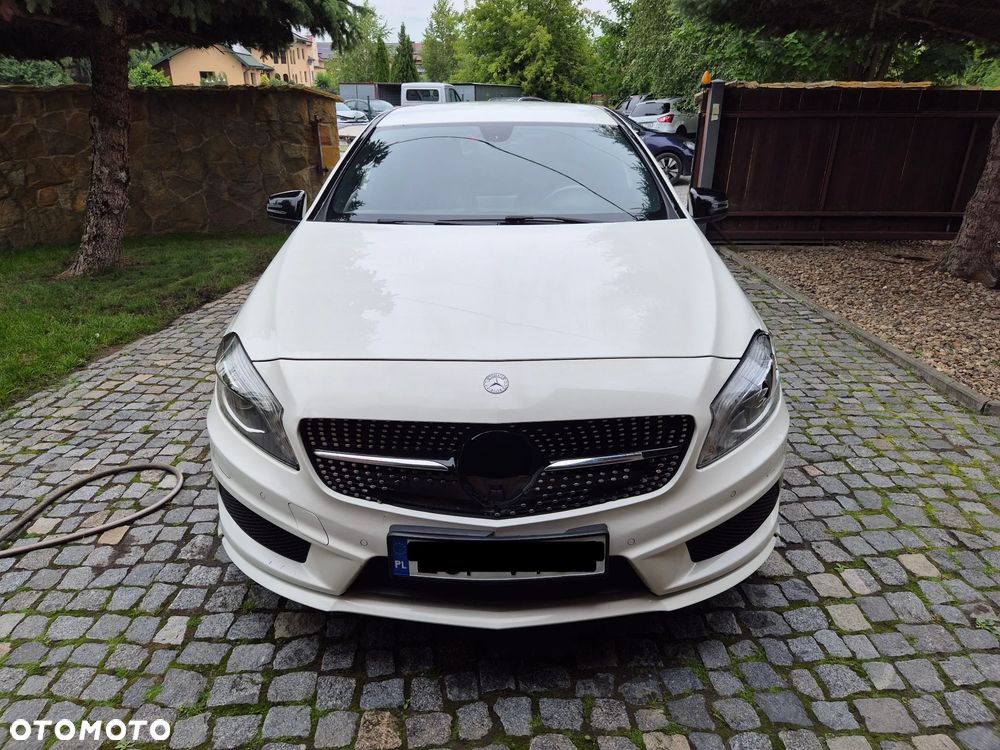 Mercedes-Benz Klasa A 180 AMG Line - 35