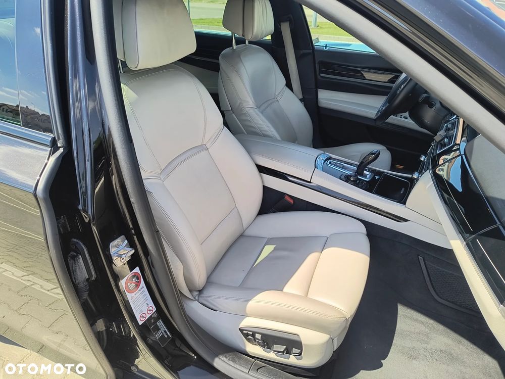 BMW Seria 7 730d - 9