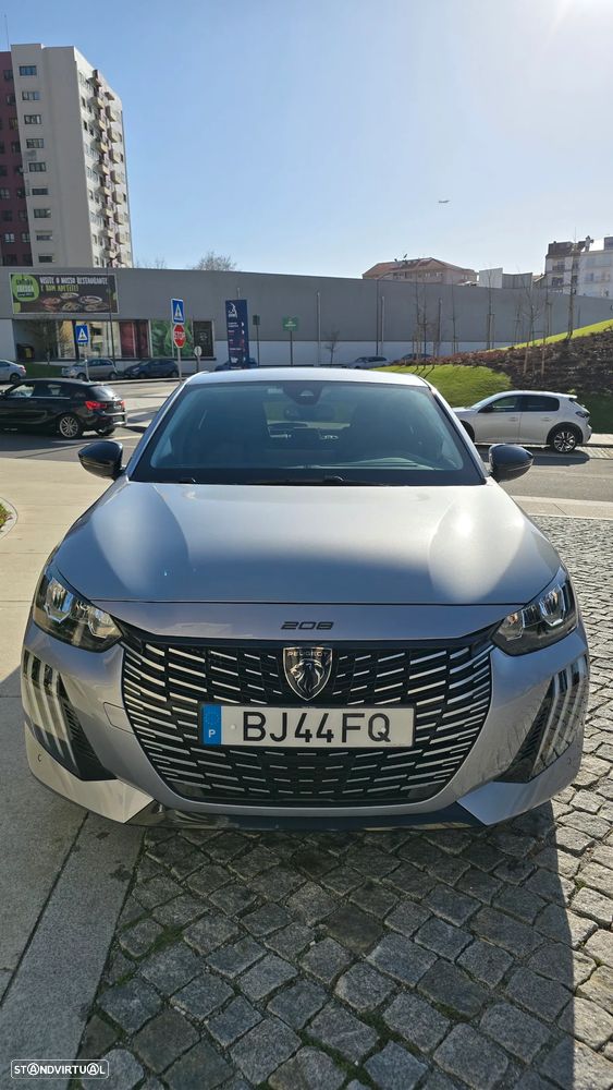 Peugeot 208 1.2 PureTech Allure - 6