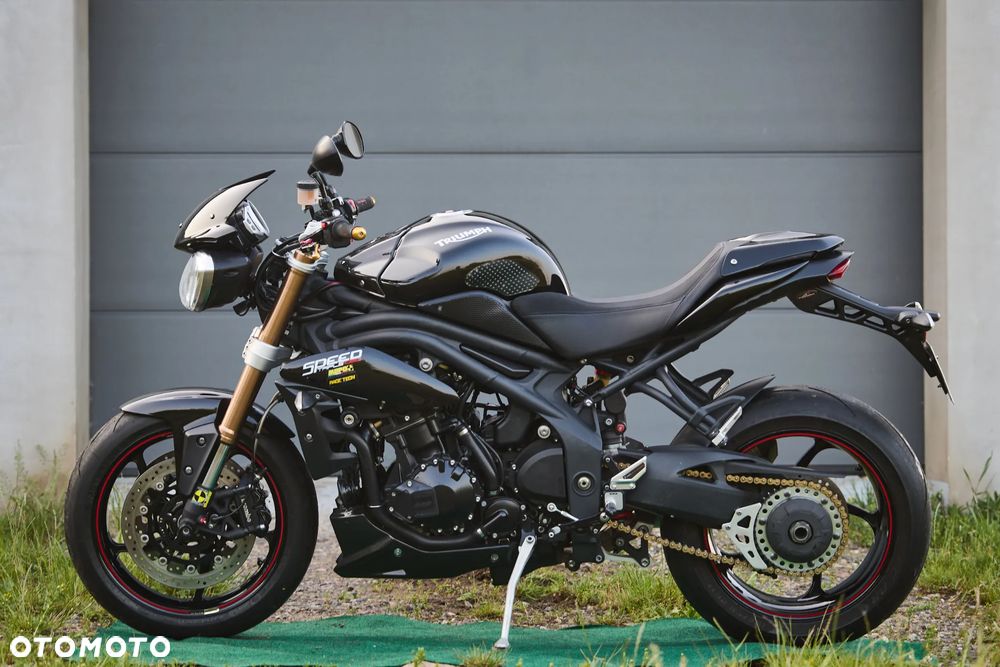 Triumph Speed Triple - 3