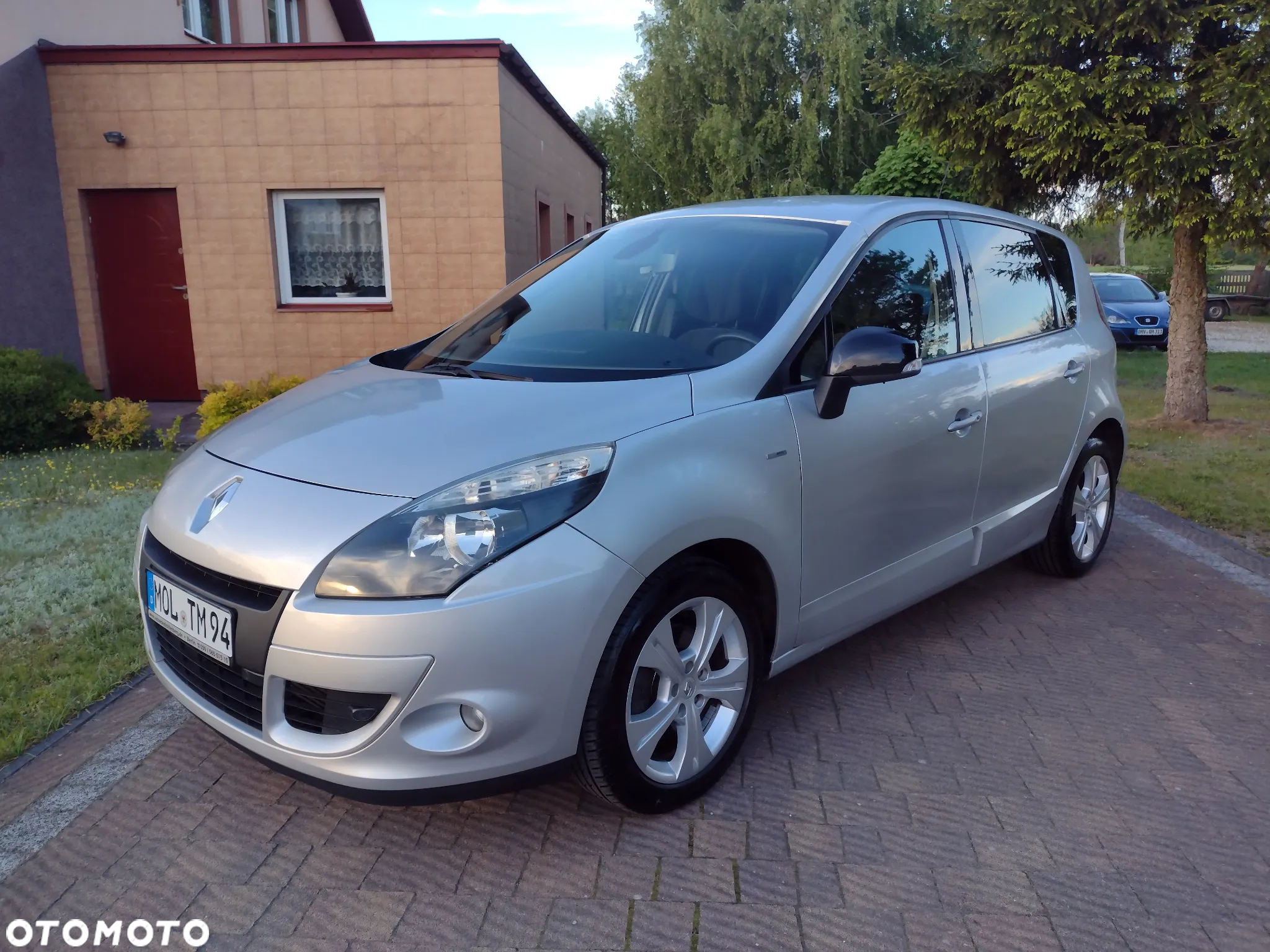 Renault Scenic 1.4 16V TCE Bose Edition - 3