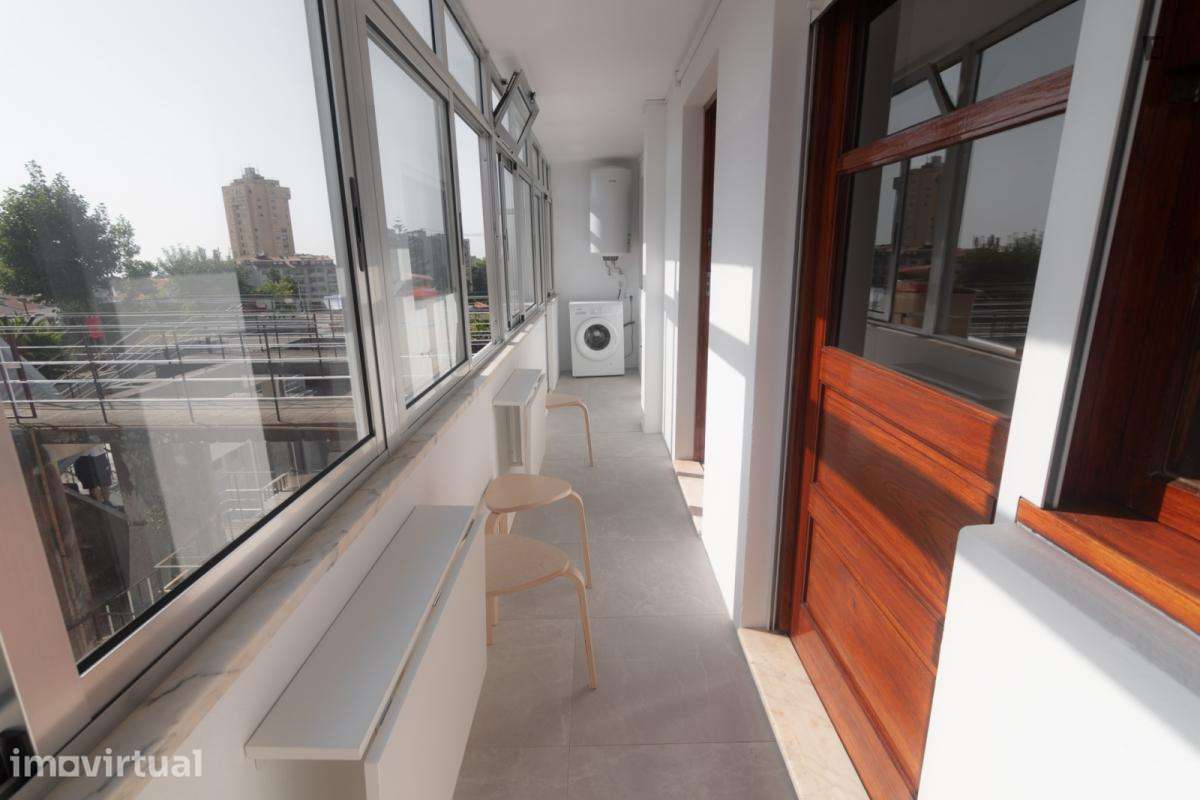 Quarto - localizado em Vila nova de gaia - Grande imagem: 4/12