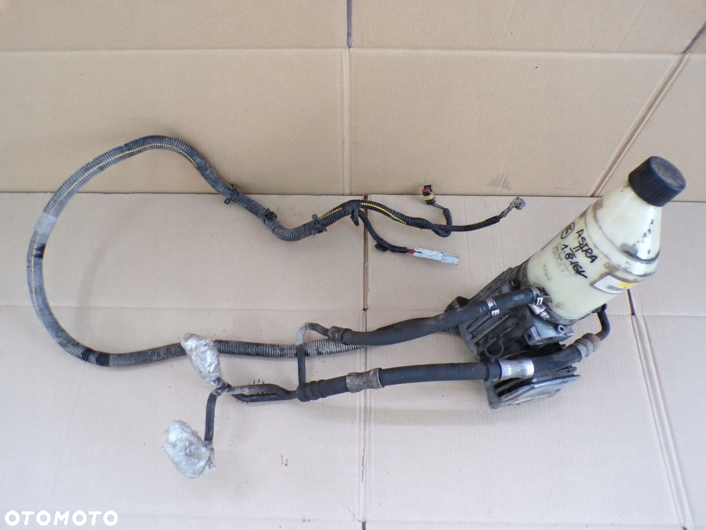ASTRA II 1.8 16V POMPA WSPOMAGANIA - 2