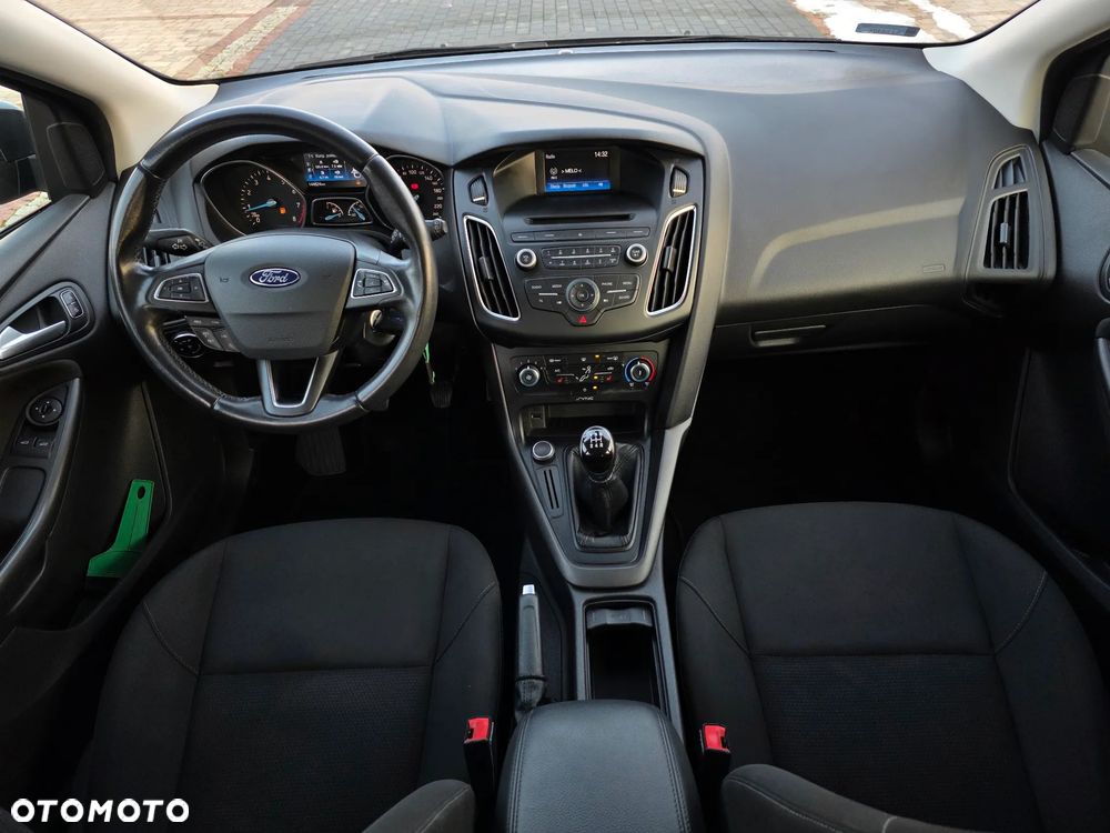 Ford Focus 1.6 SYNC Edition - 15