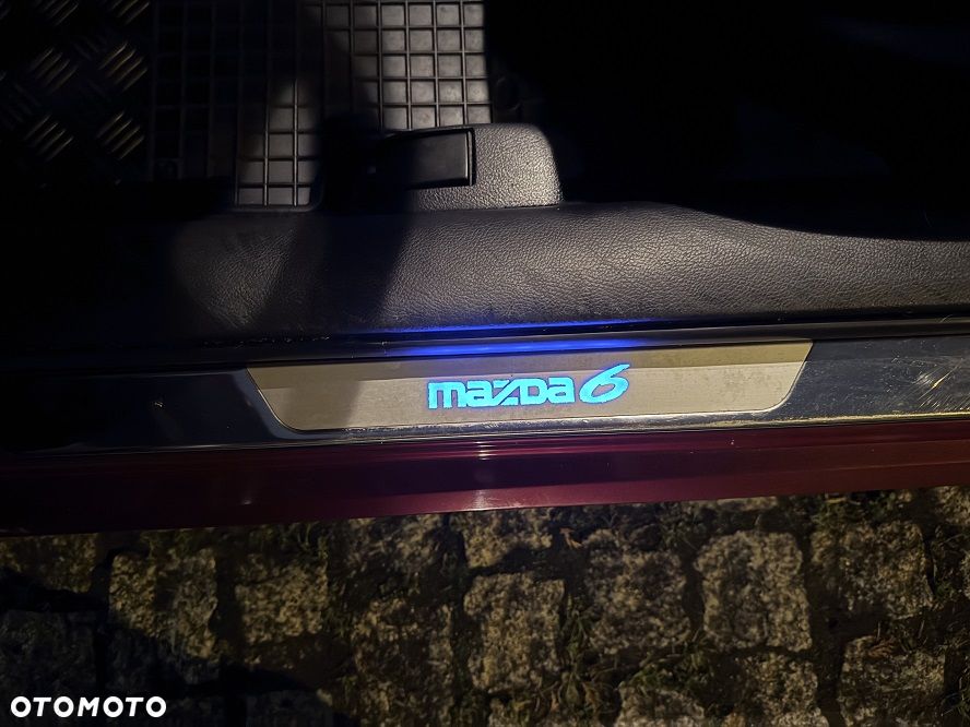 Mazda 6 2.0 Exclusive + - 22