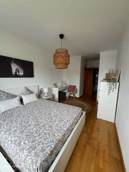 Apartamento T2 à venda na Rua Inocêncio de Sousa Duarte - Mafra - Grande imagem: 3/12