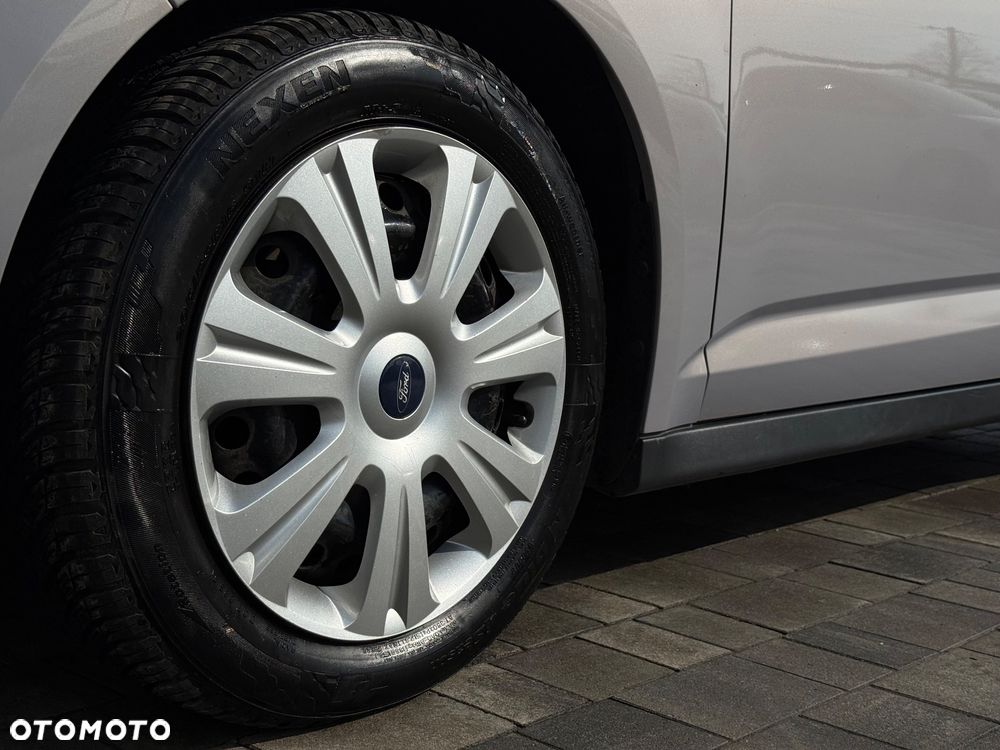 Ford C-MAX 1.6 TDCi Start-Stop-System Titanium - 34