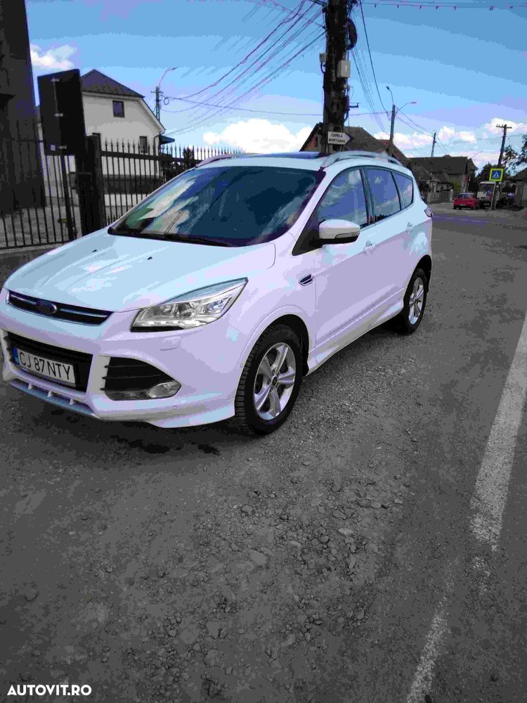 Ford Kuga 2.0 TDCi Powershift 4WD Titanium - 5