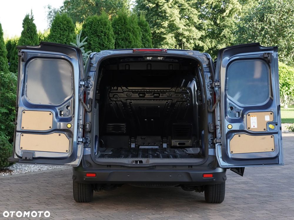 Ford Transit Connect - 10