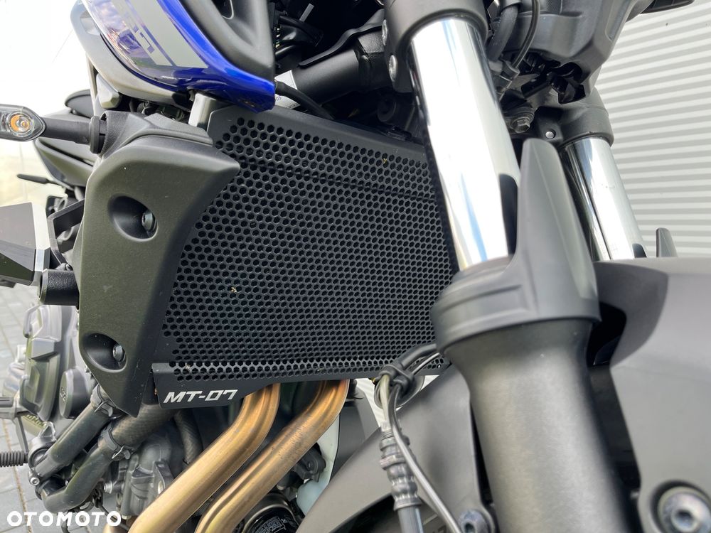 Yamaha MT - 17