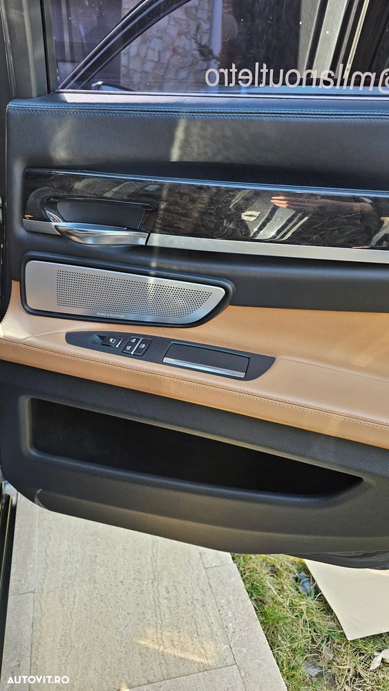 BMW Seria 7 750d xDrive - 15
