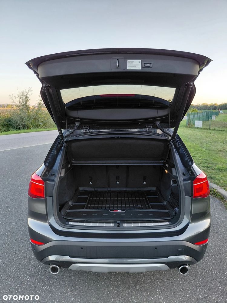 BMW X1 - 12