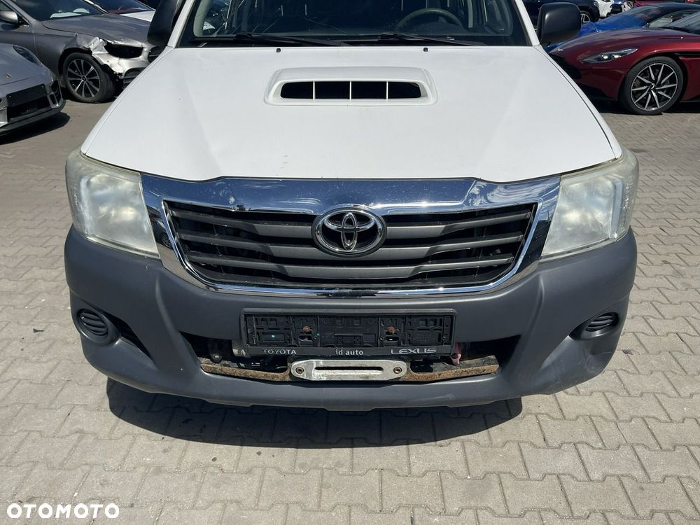 Toyota Hilux 4x4 Double Cab - 6