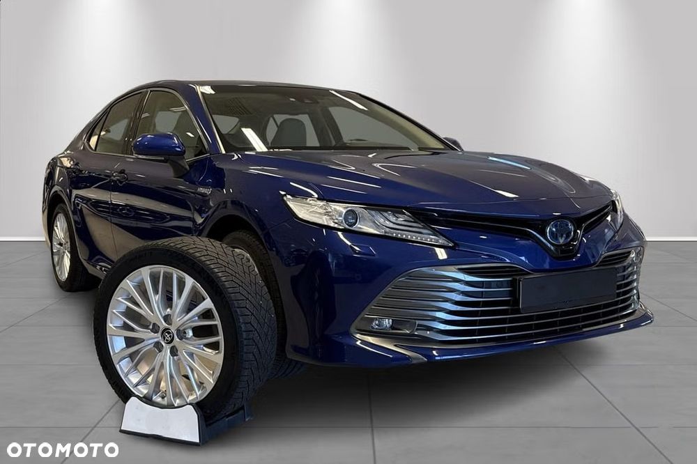 Toyota Camry 2.5 Hybrid Executive CVT - 3
