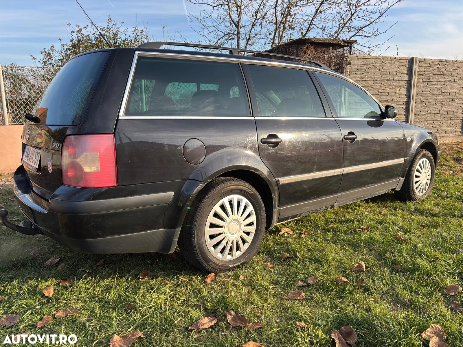 Volkswagen Passat Variant 2.0 Comfortline - 4