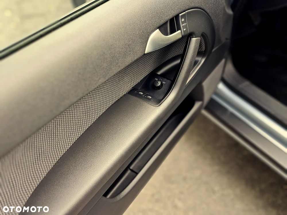 Audi A3 3-drzwiowe 1.6 Limited Edition - 12