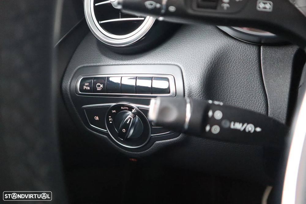 Mercedes-Benz C 300 BlueTEC Hybrid AMG Line - 21