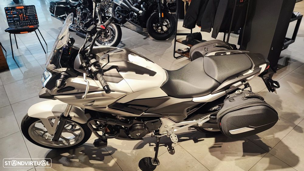 Honda NC750X - 12