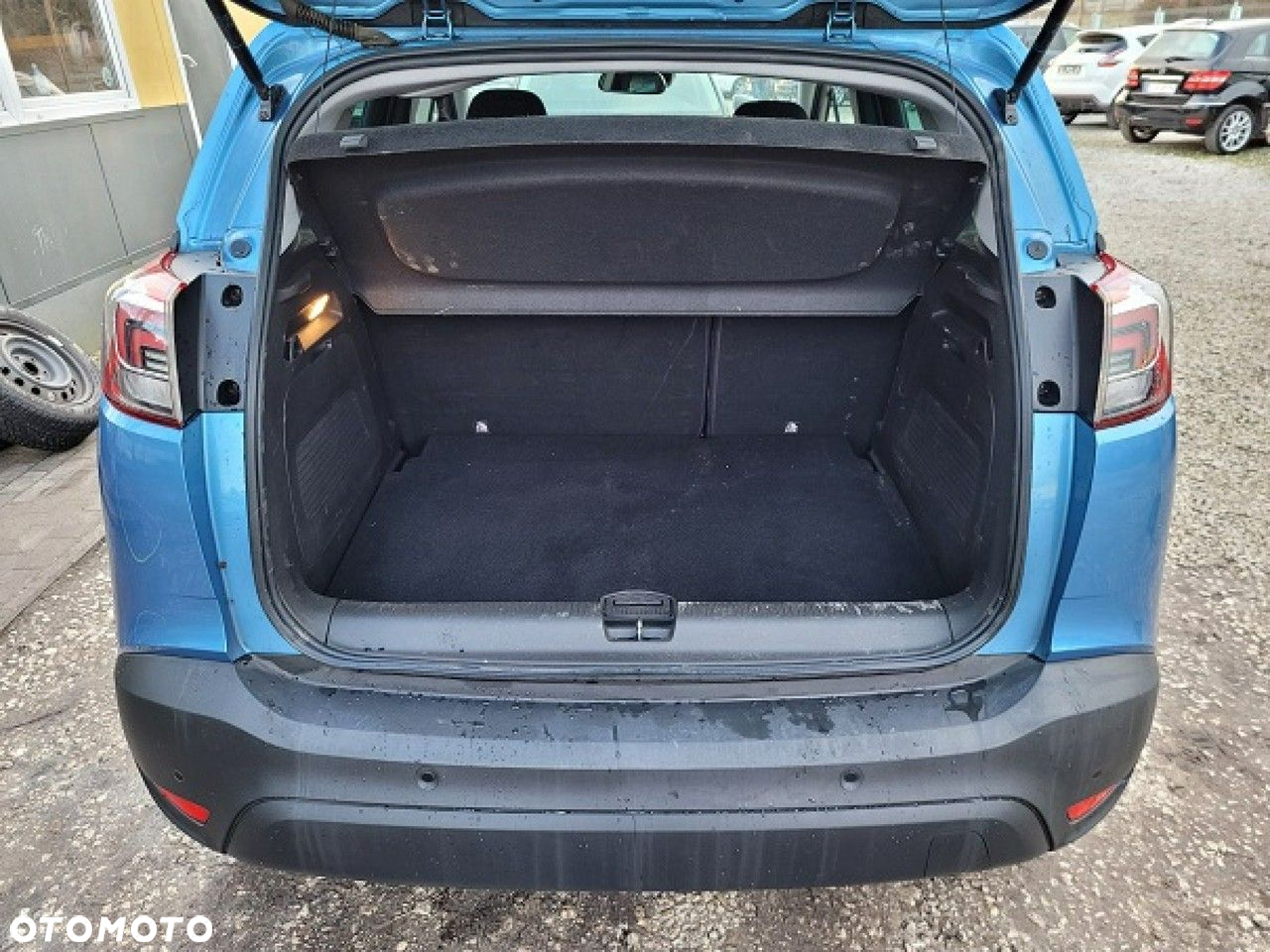 Opel Crossland X - 16