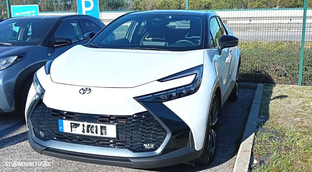 Toyota C-HR 2.0 Hybrid Square Collection - 3