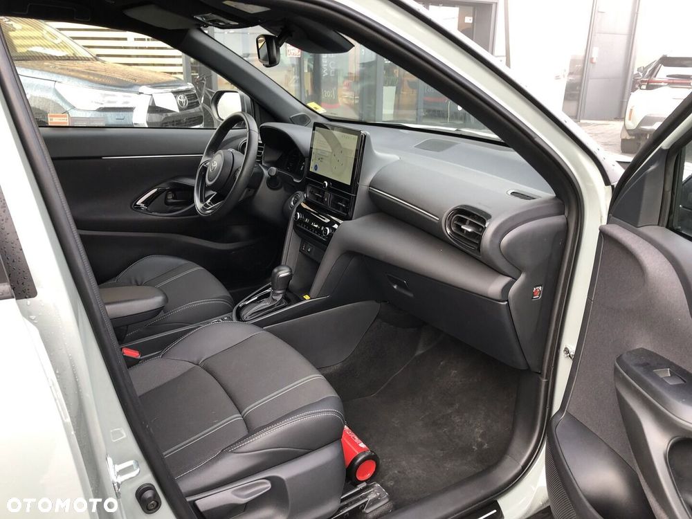 Toyota Yaris Cross Hybrid 1.5 Executive AWD - 22