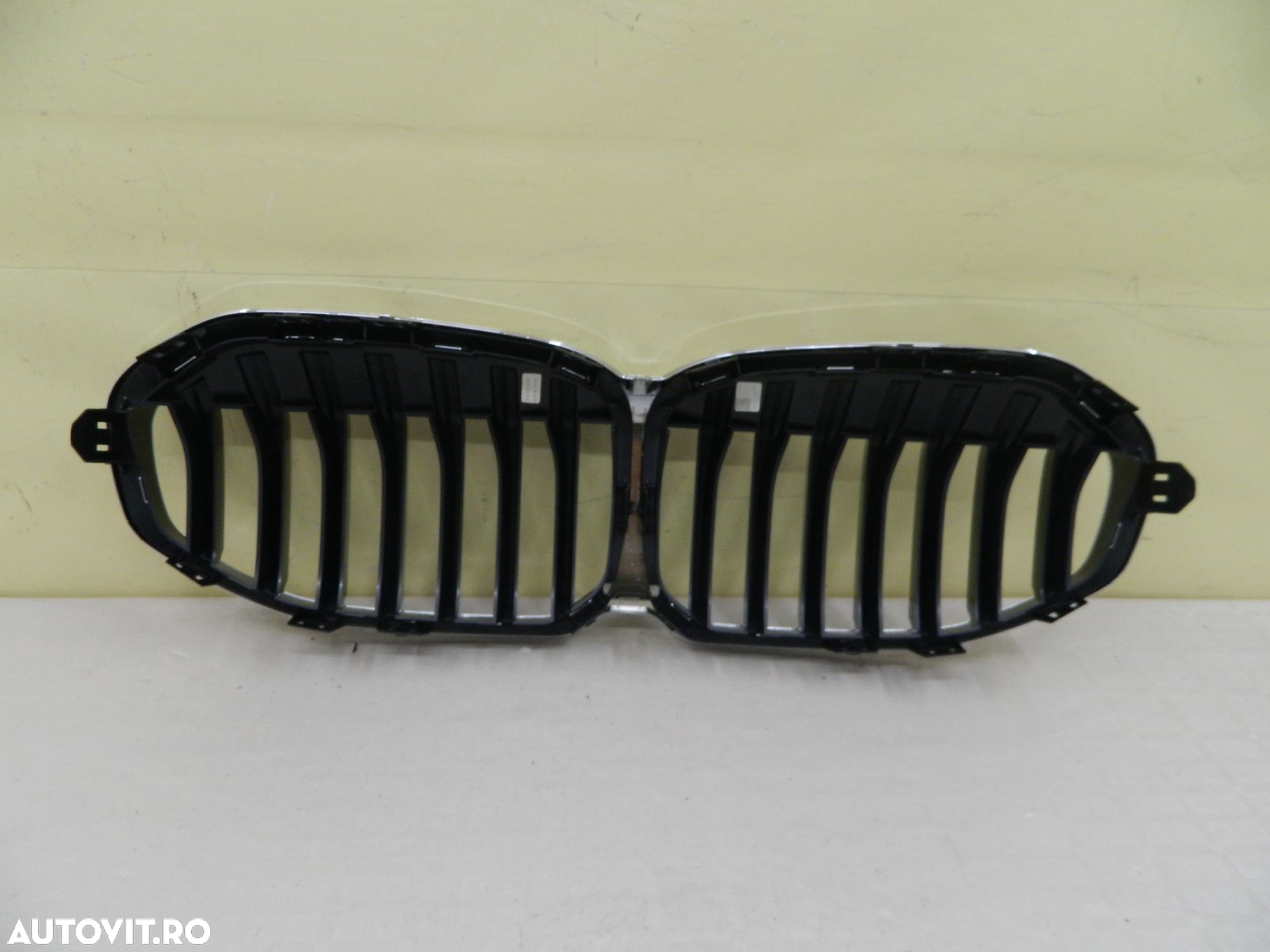 Grila radiator BMW Seria 1 F40, 2019, 2020, 2021, 2022, 2023, cod origine 7076802. - 6