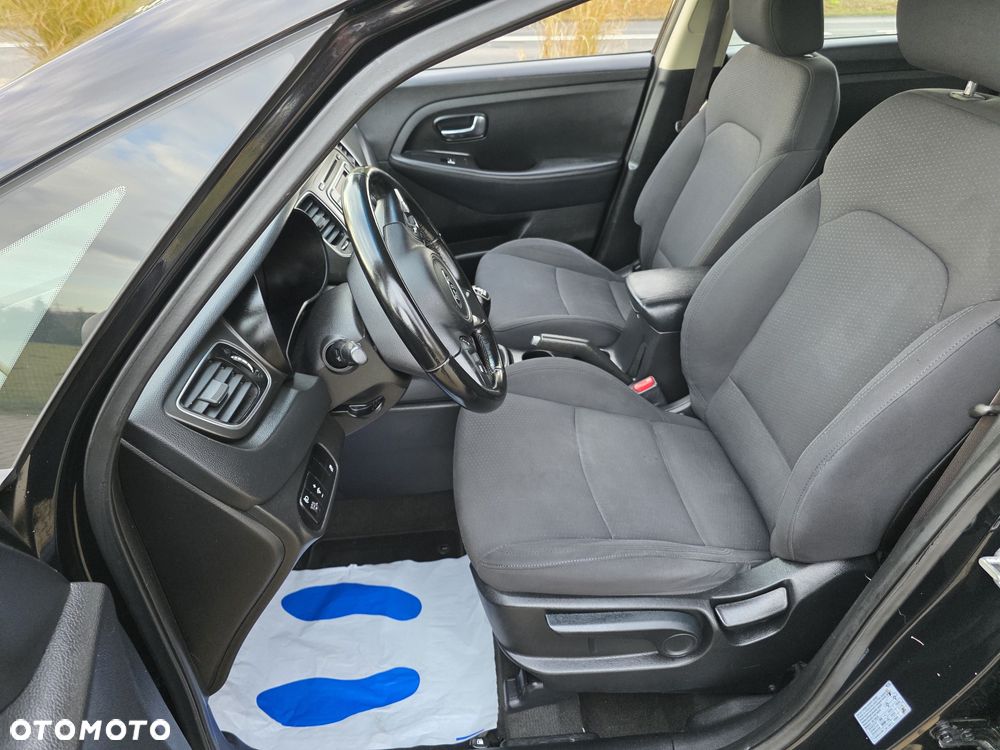 Kia Carens 1.7 CRDi Vision - 20