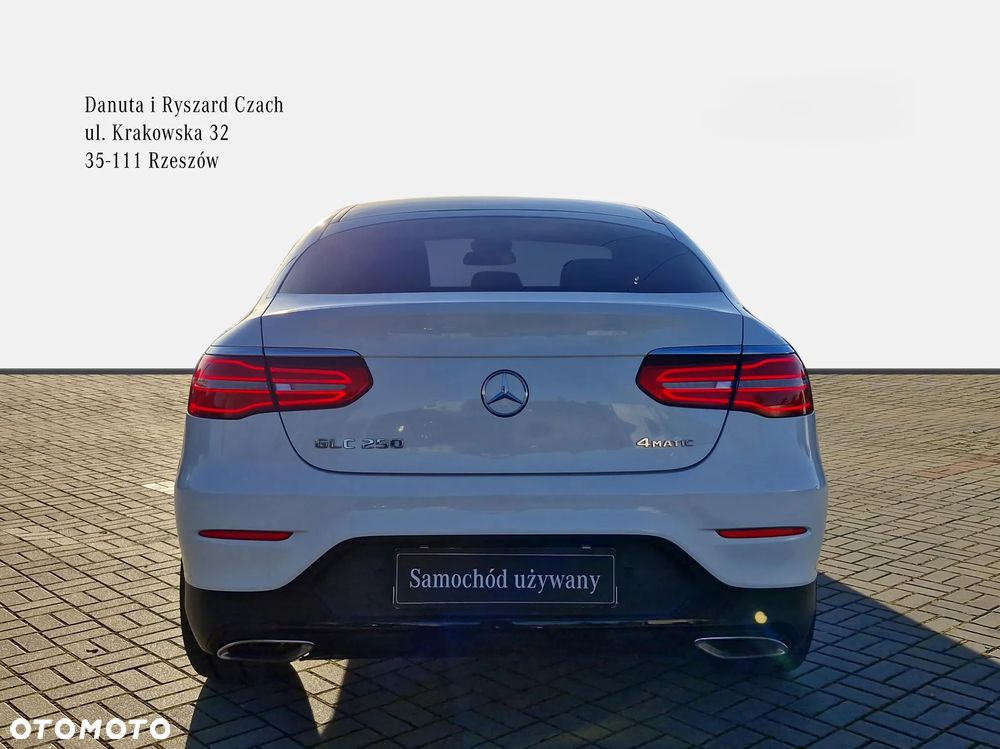 Mercedes-Benz GLC - 4