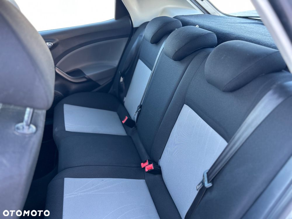 Seat Ibiza 1.4 16V Style - 10