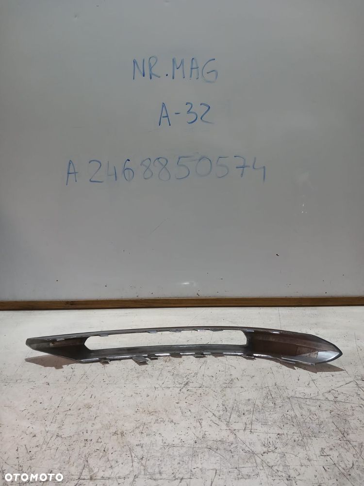LISTWA KRATKI ZDERZAKA PRAWA MERCEDES B-KLASA W246 A2468850574 - 2