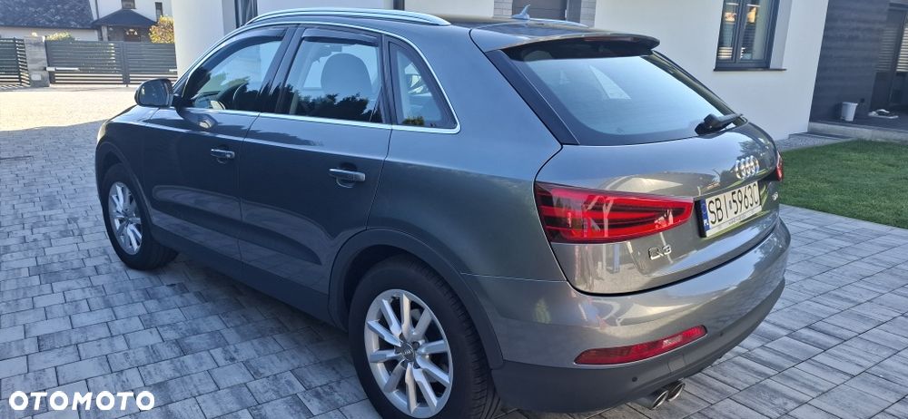 Audi Q3 2012 photo 2