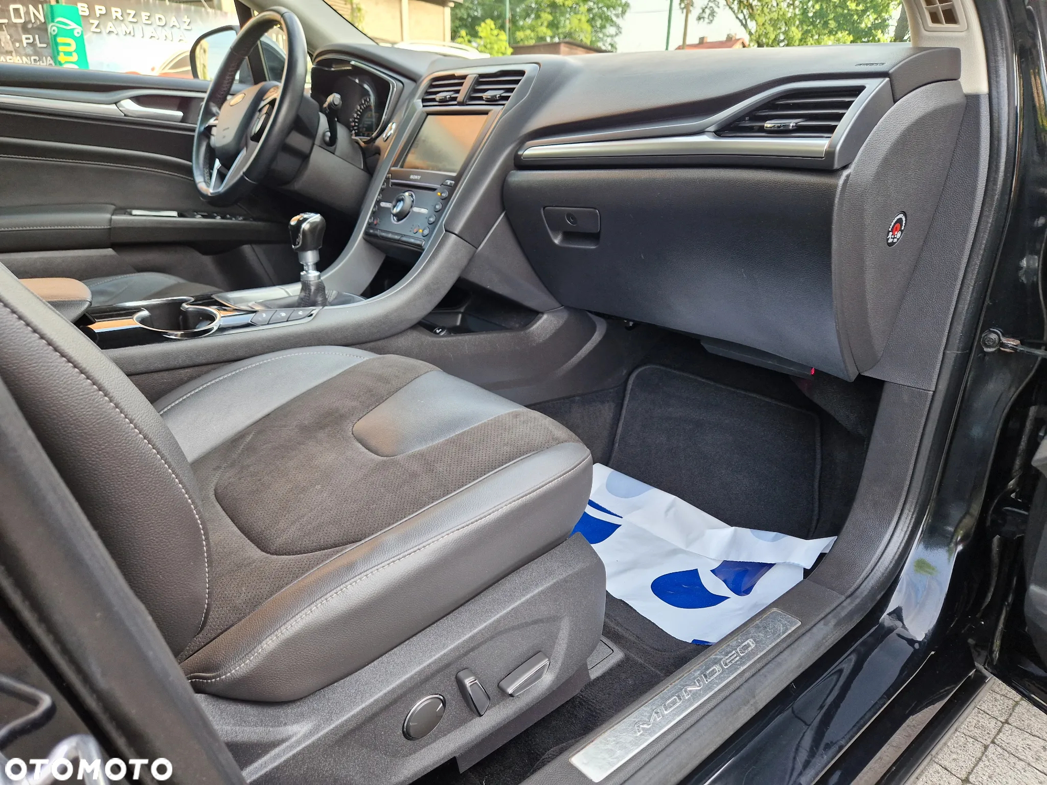 Ford Mondeo 2.0 TDCi Titanium - 26