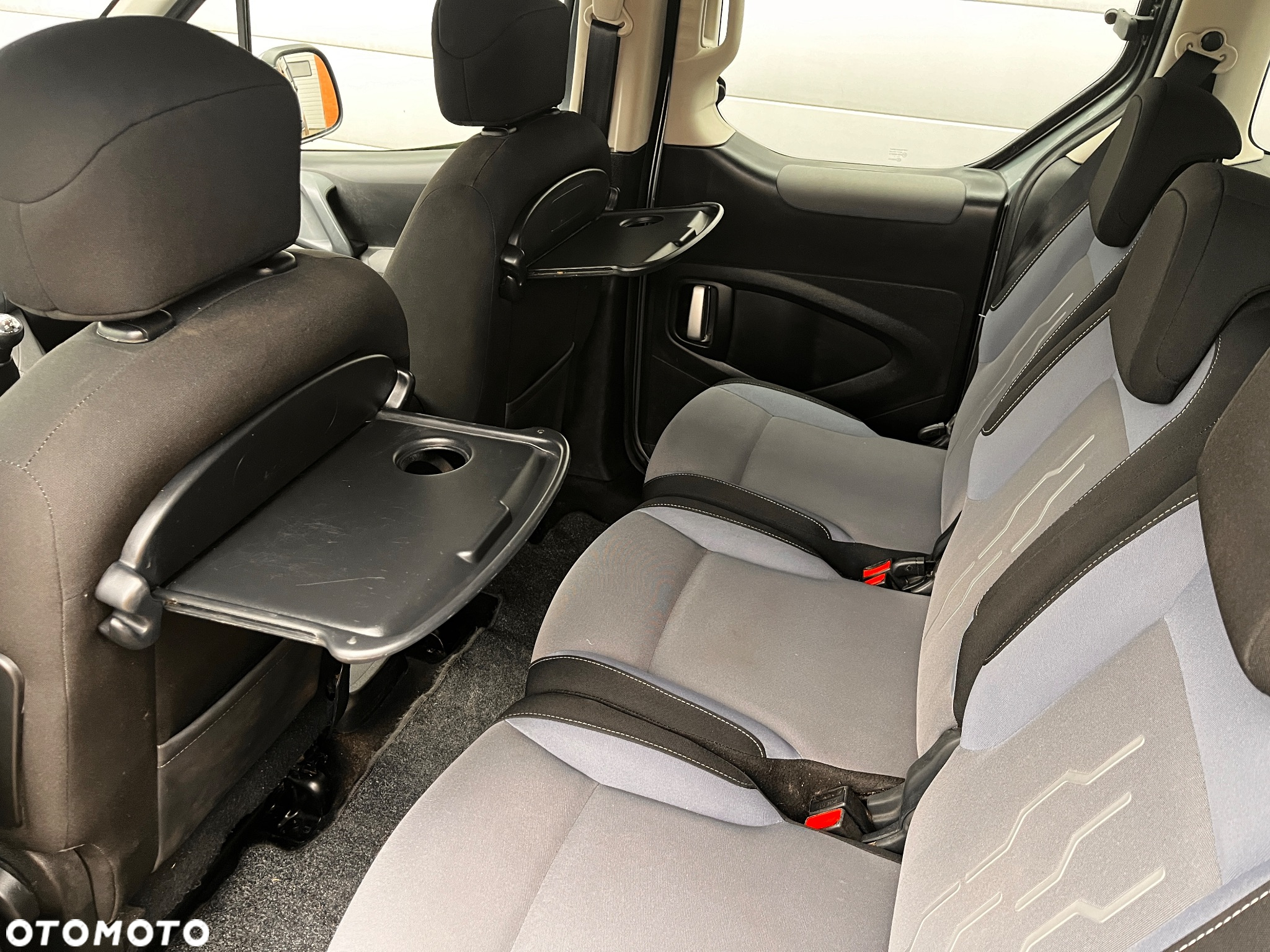 Peugeot Partner Tepee HDi FAP 90 Tendance - 32