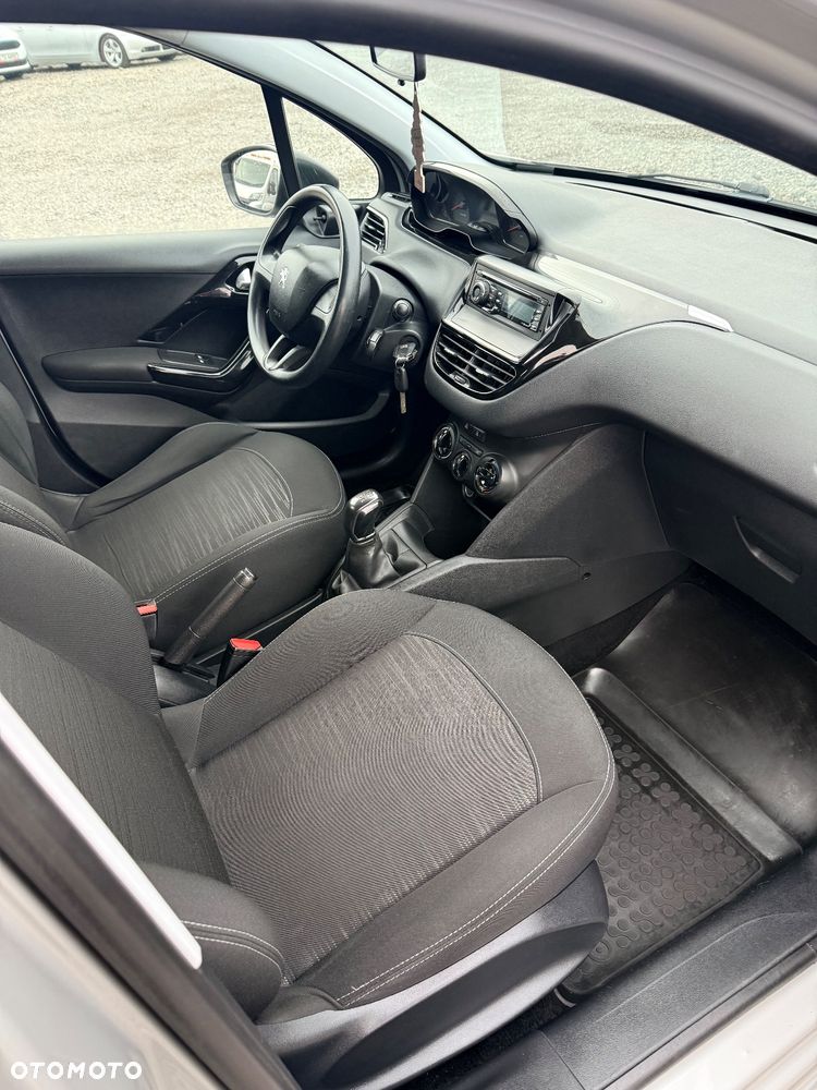 Peugeot 208 1.4 HDi Access - 8