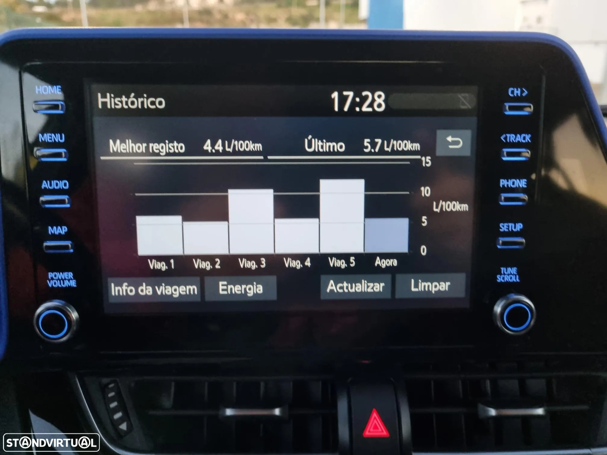 Toyota C-HR 1.8 Hybrid Square Collection - 26