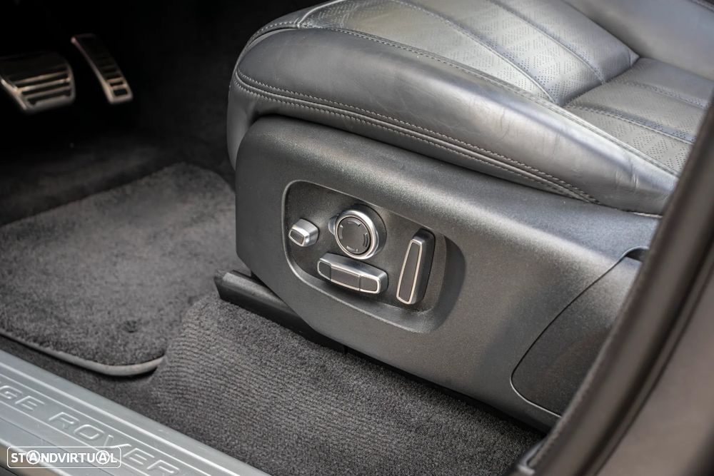 Land Rover Range Rover Sport D350 Autobiography - 12