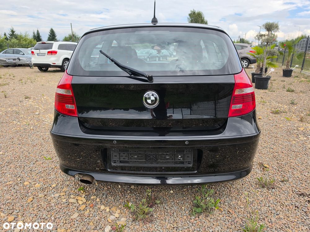 BMW Seria 1 - 17