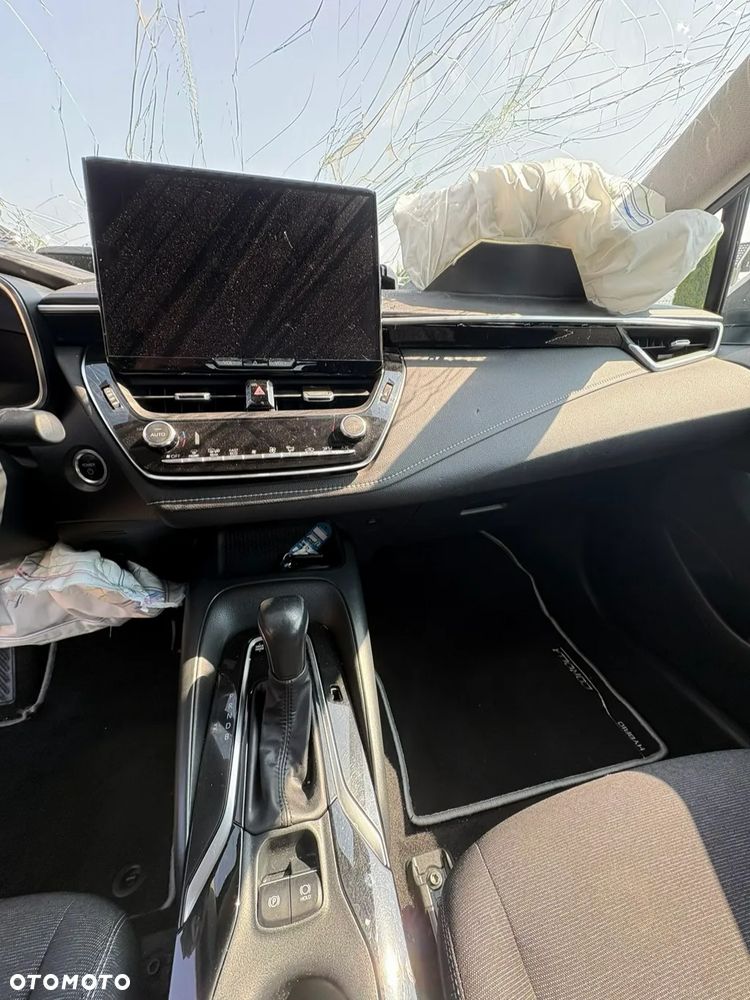 Toyota Corolla 1.8 Hybrid Comfort - 21