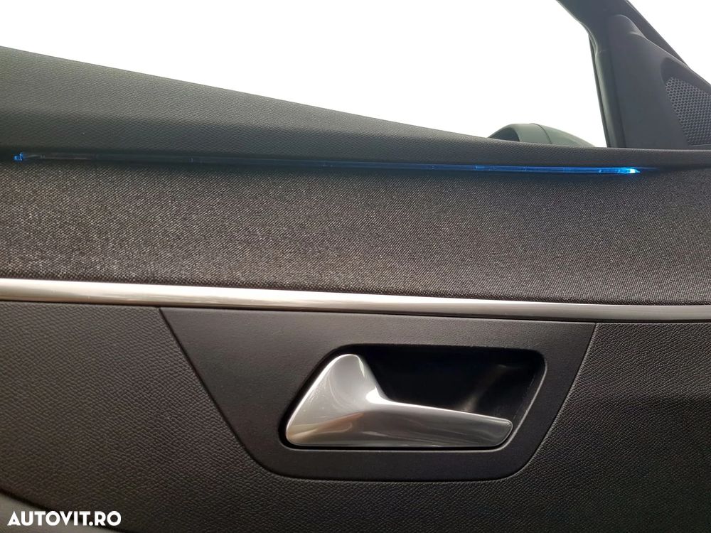 Peugeot 3008 Hybrid 225 e-EAT8 Allure - 28